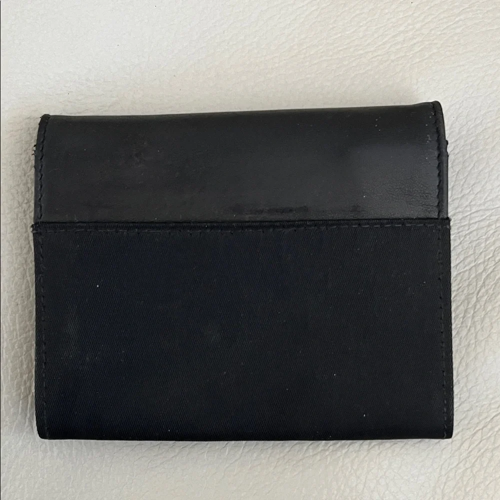 Prada Black Leather & Nylon Triangular Logo Compact Wallet - Picture 2 of 14